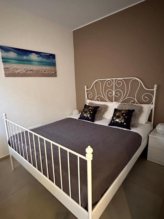 Apartments Ennio Top Class Бари Экстерьер фото