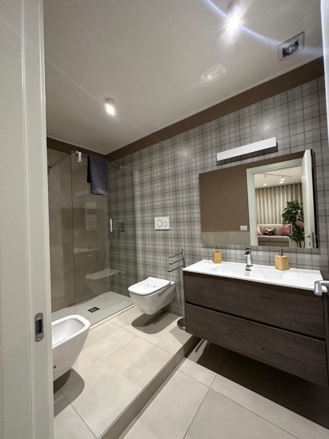 Apartments Ennio Top Class Бари Экстерьер фото