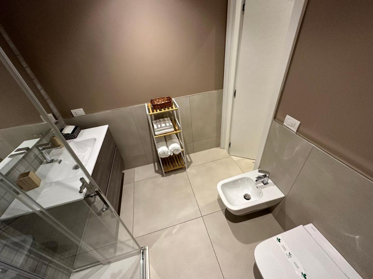 Apartments Ennio Top Class Бари Экстерьер фото