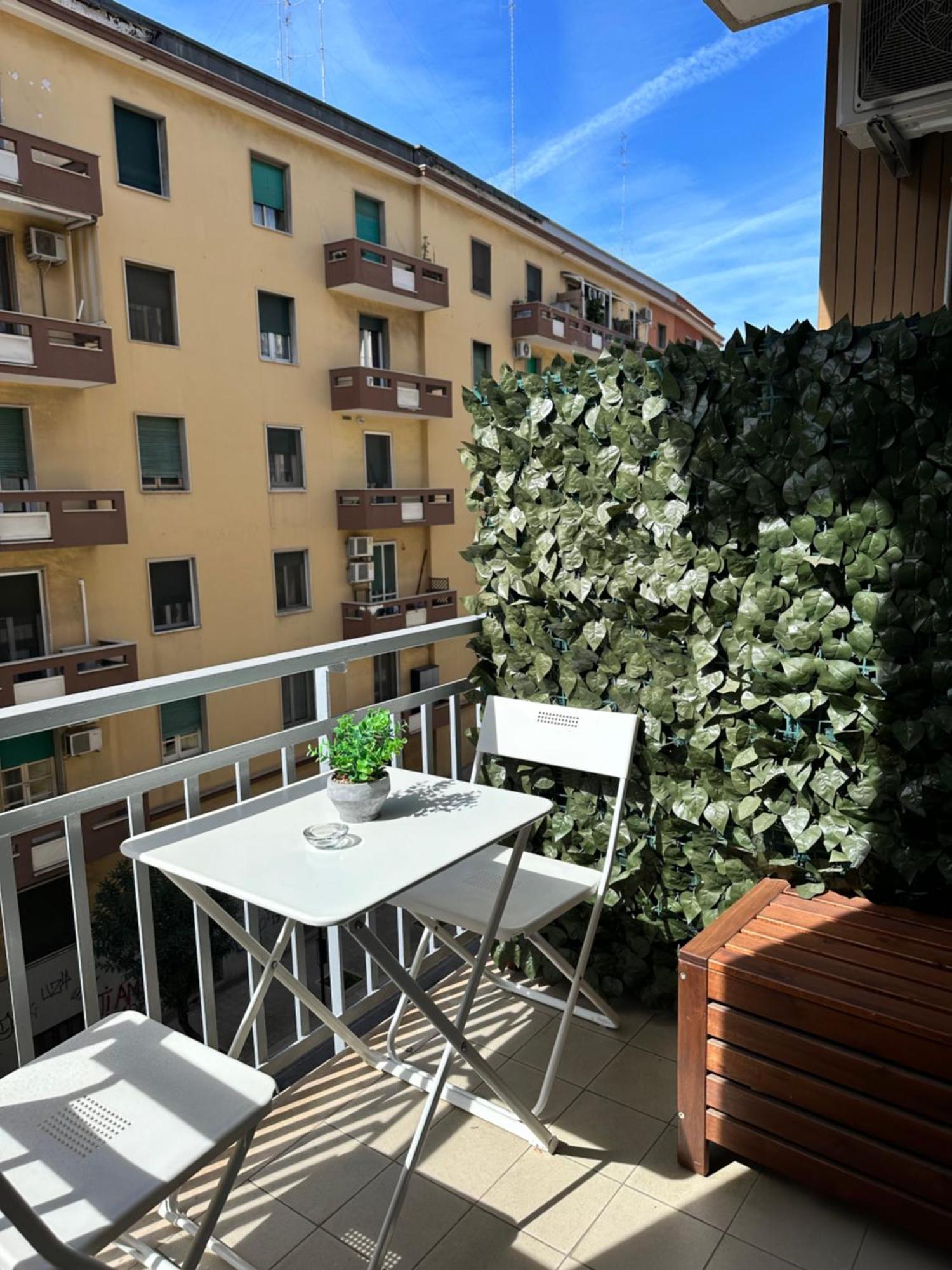 Apartments Ennio Top Class Бари Экстерьер фото